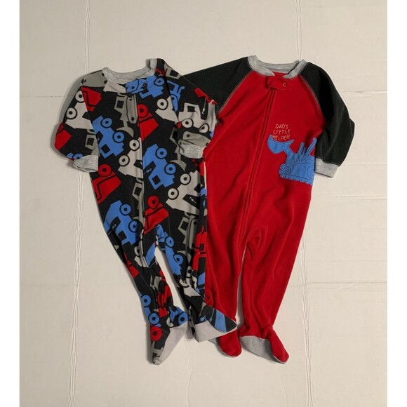 just One You by Carters fleece footed pajamas Size 12 months - Picture 2 of 9